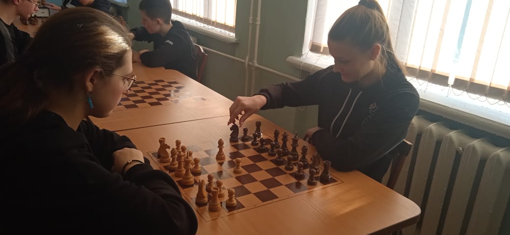 Наши спортсмены шахматисты приняли участие в районых соревнованиях.