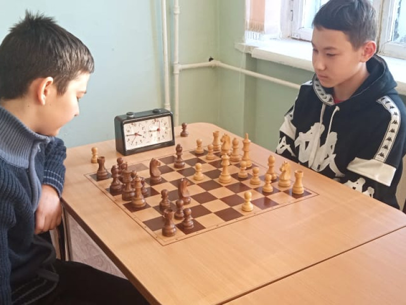 Наши спортсмены шахматисты приняли участие в районых соревнованиях.